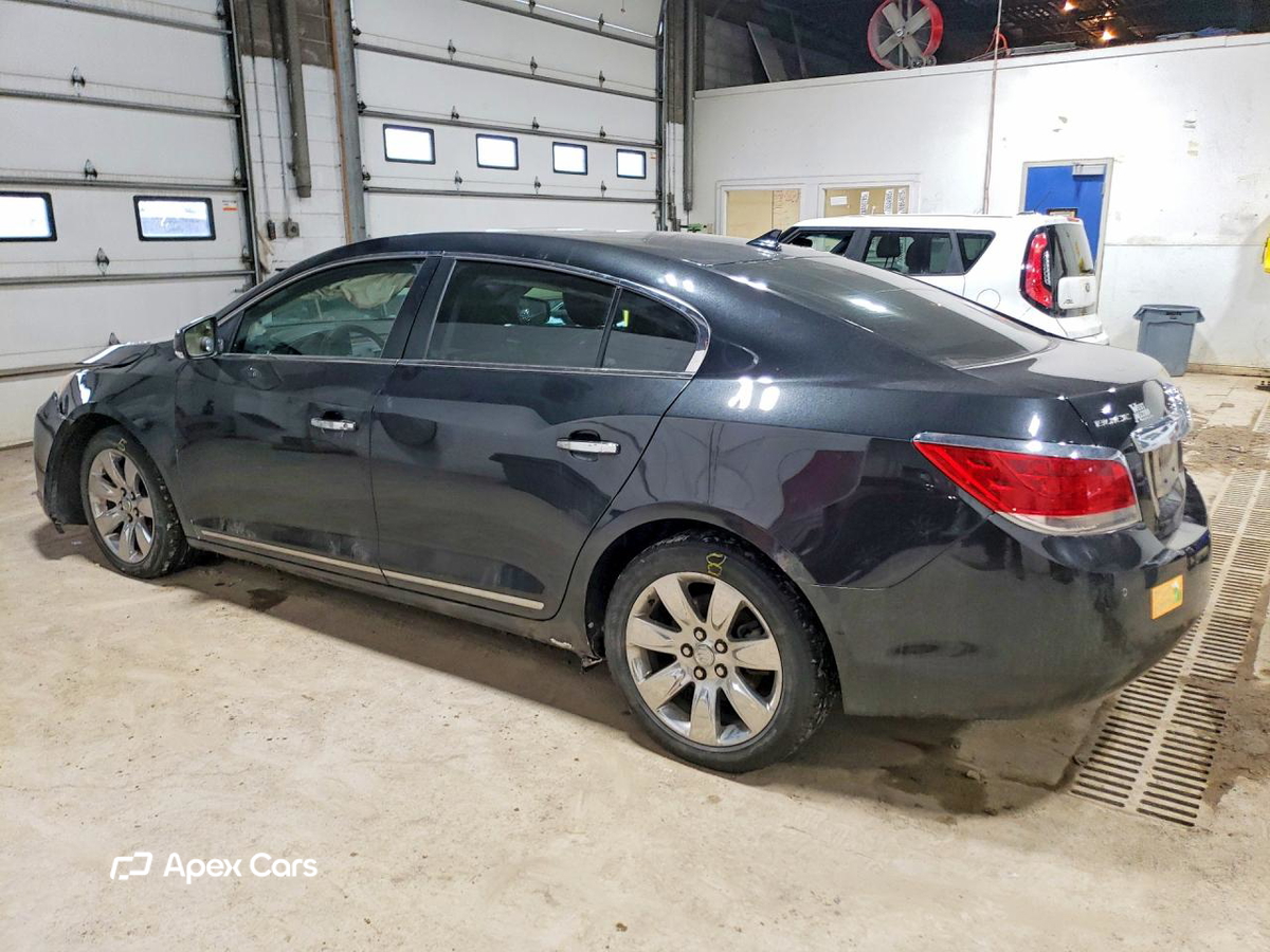 Buick LaCrosse 2011
