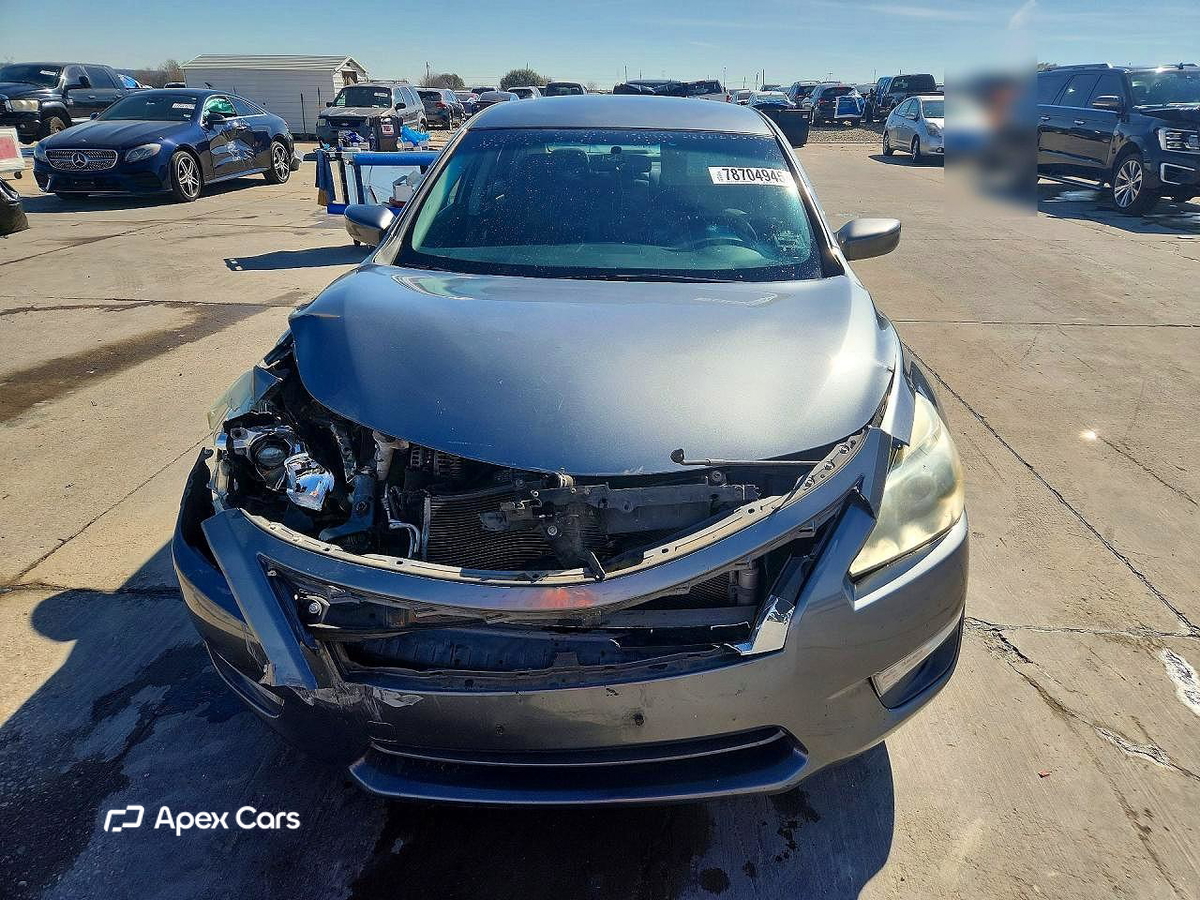 Nissan Altima 2015