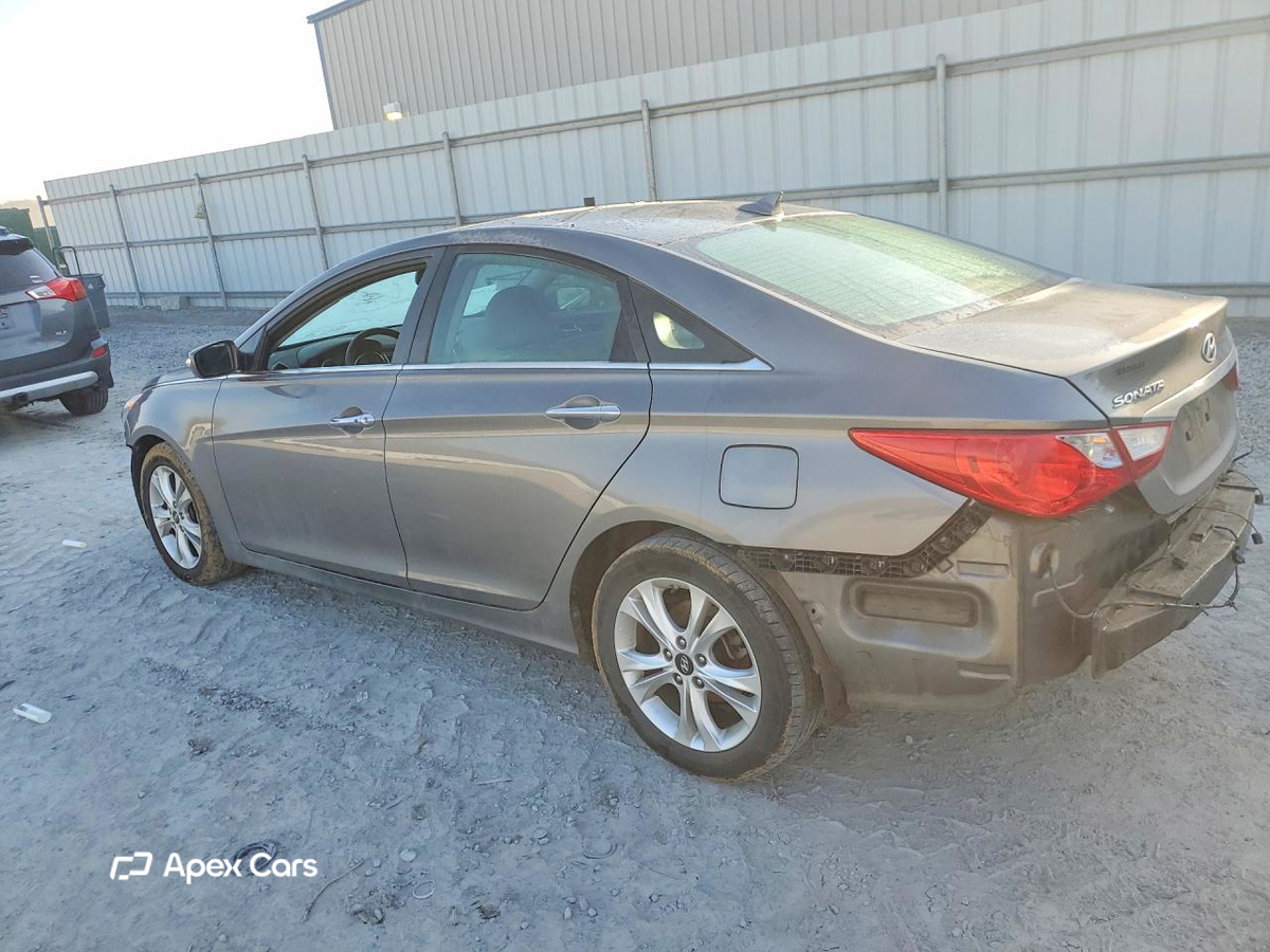 Hyundai Sonata 2011
