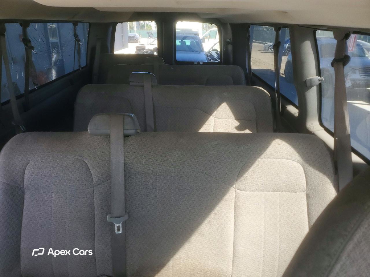 Chevrolet Express 2015