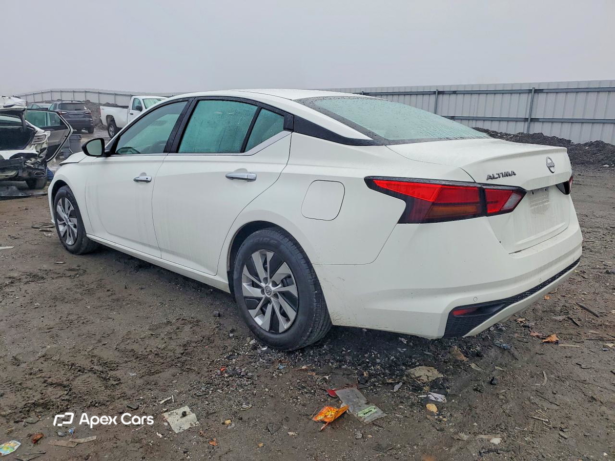 Altima 2024