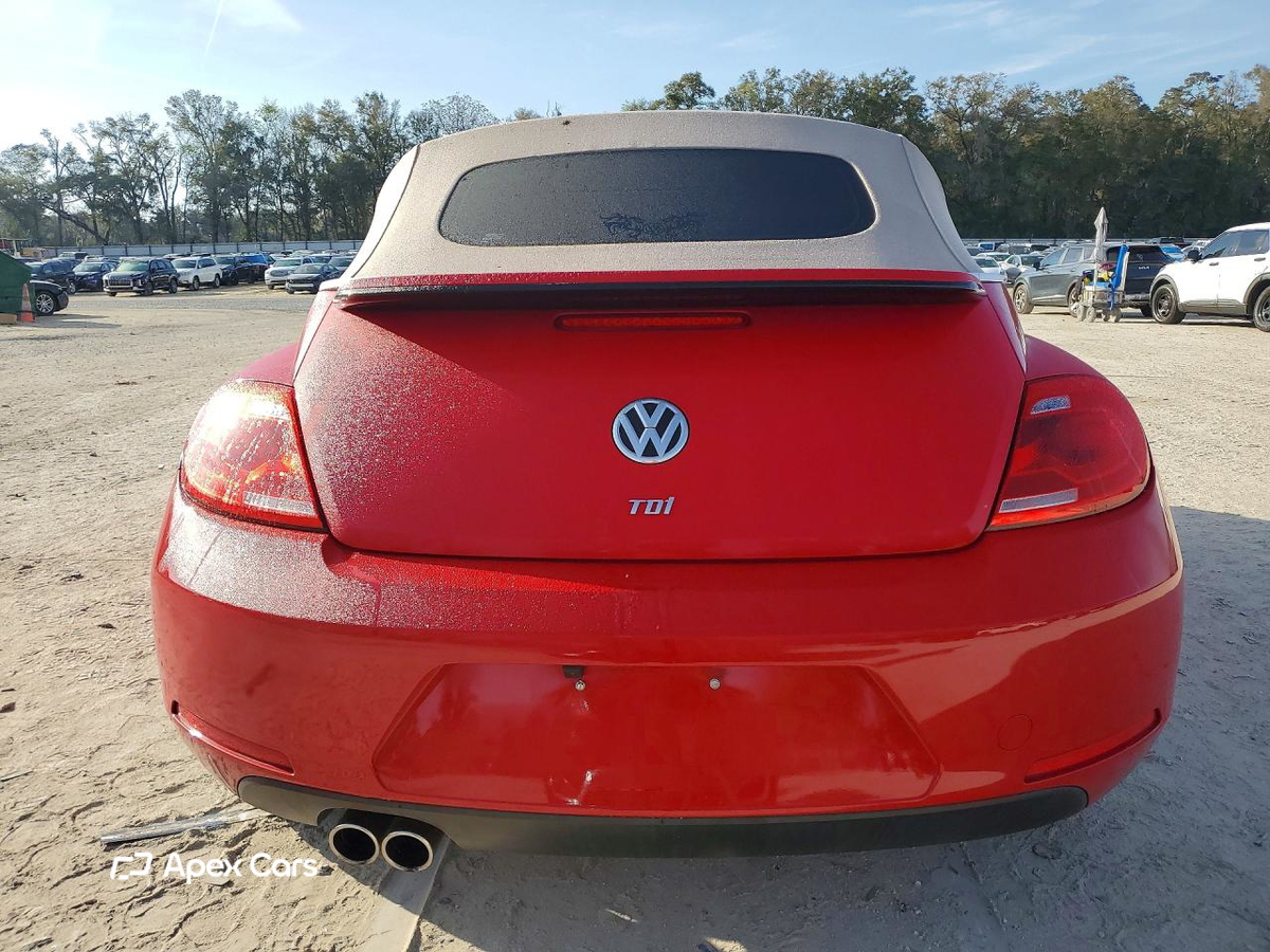 Volkswagen Beetle 2014