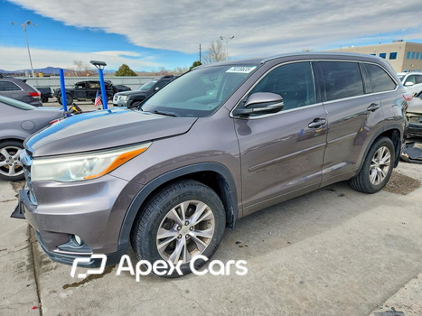 Toyota Highlander 2015 - Image 1 of 14