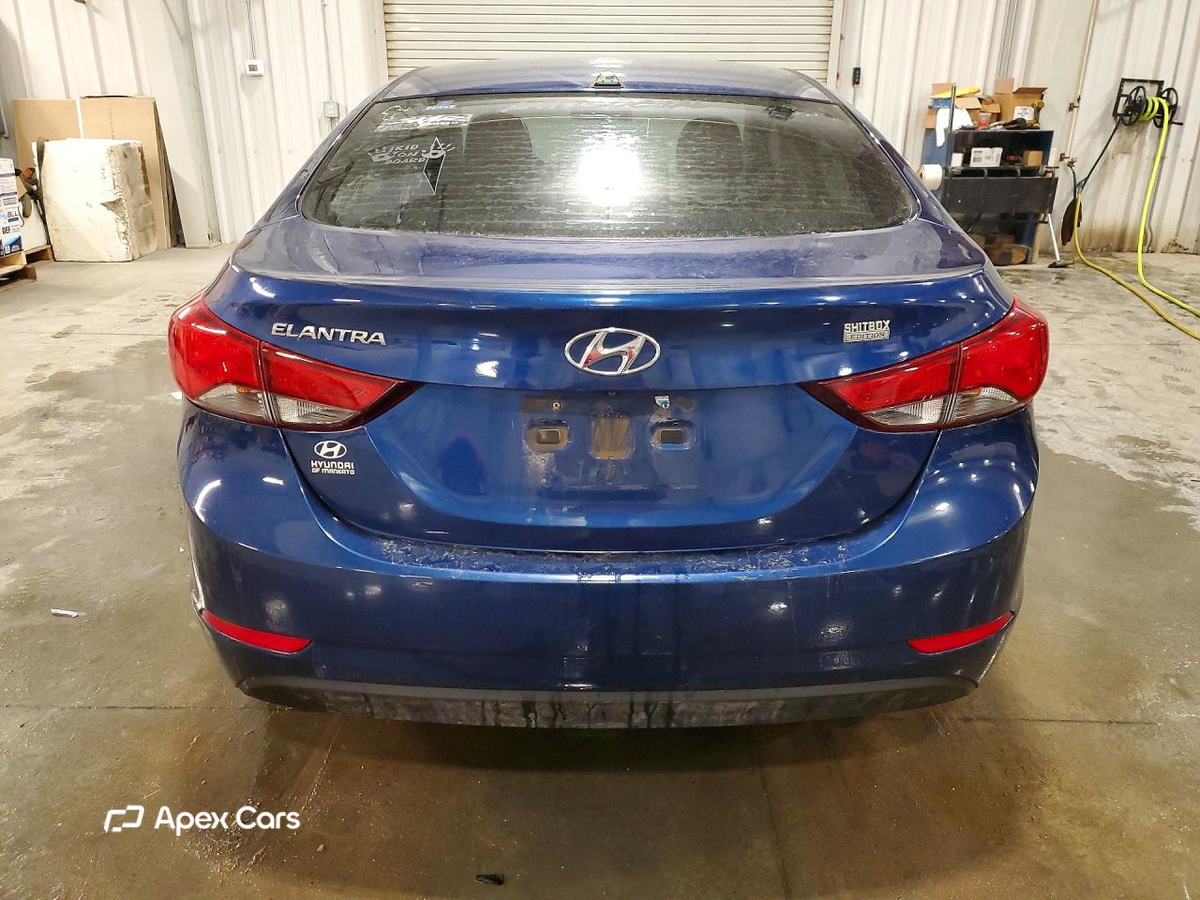 Hyundai Elantra 2016