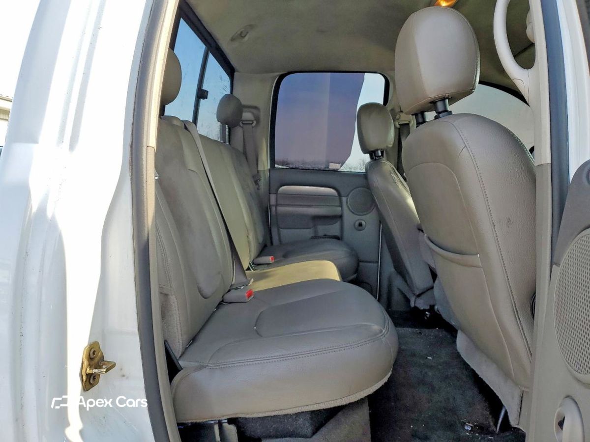Dodge RAM 2004