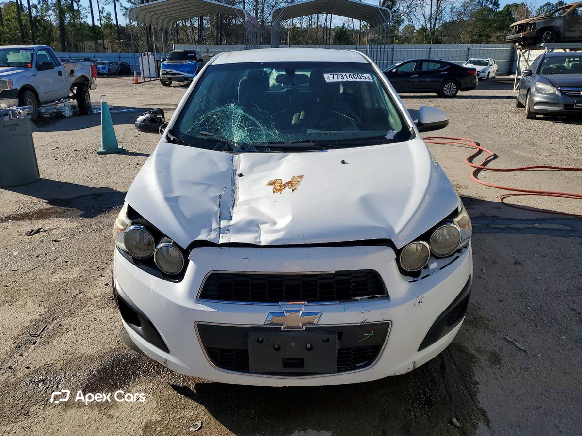 Chevrolet Sonic 2016
