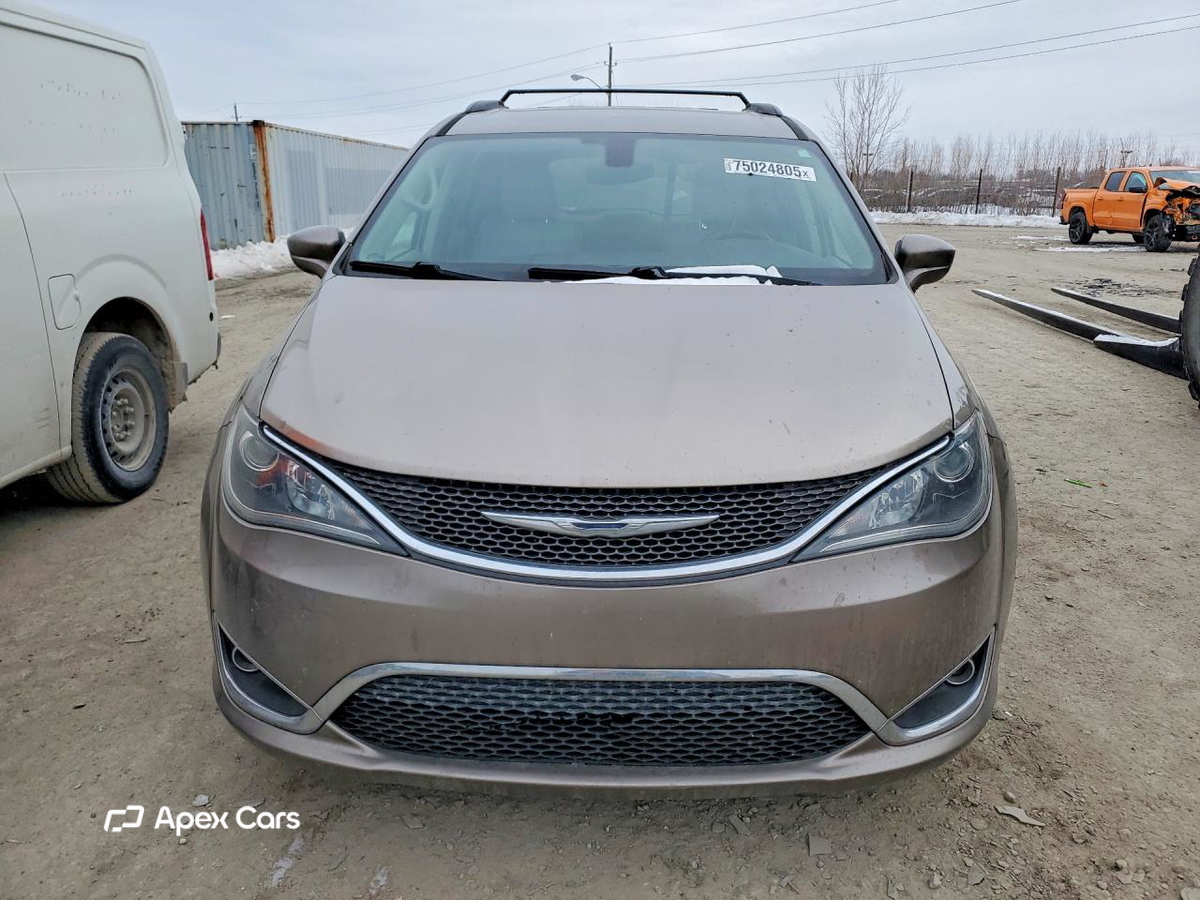 Chrysler Pacifica 2017
