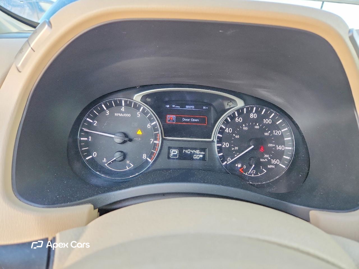 Nissan Pathfinder 2013