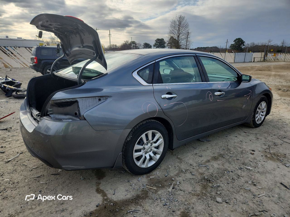 Nissan Altima 2018