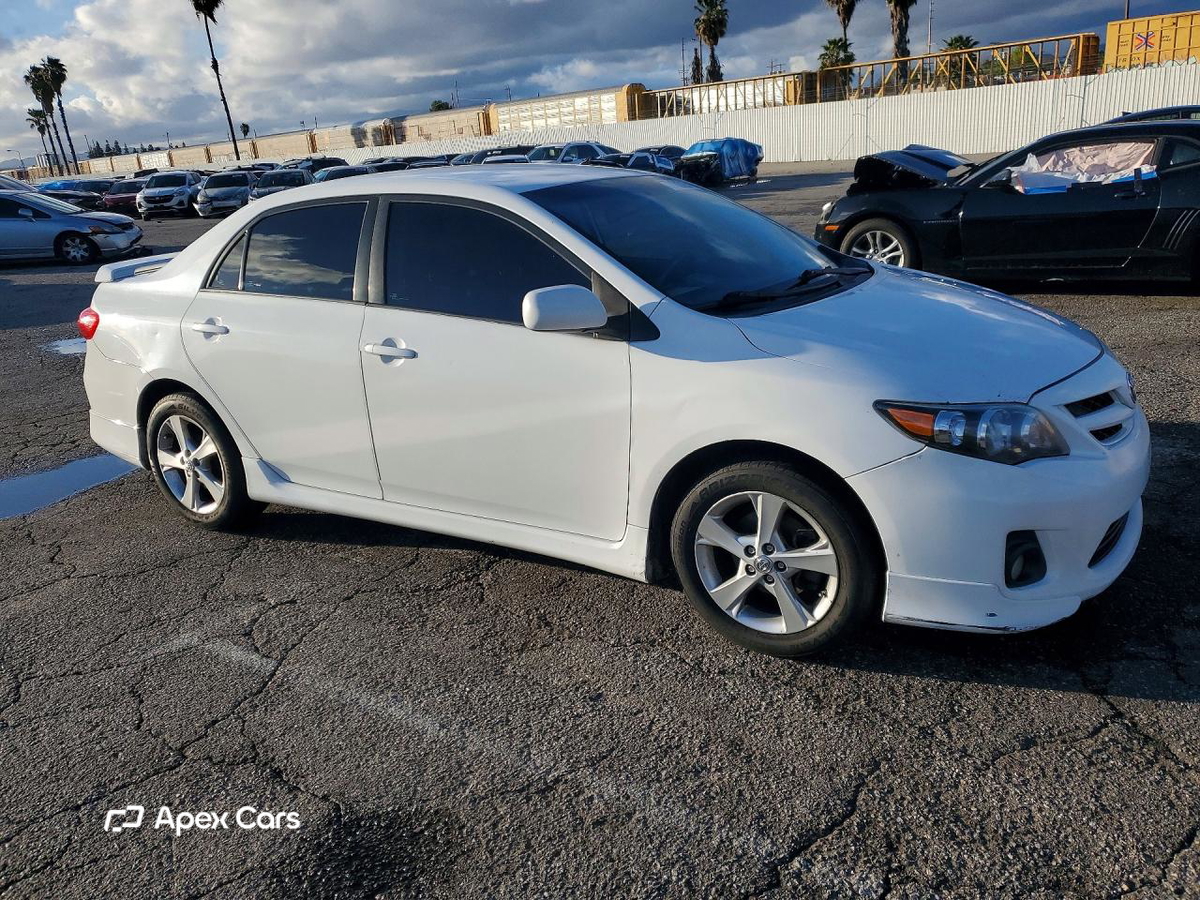 Toyota Corolla 2012