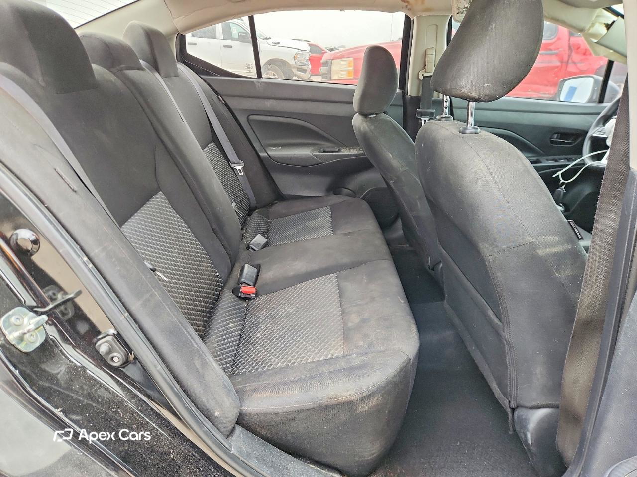 Nissan Versa 2021