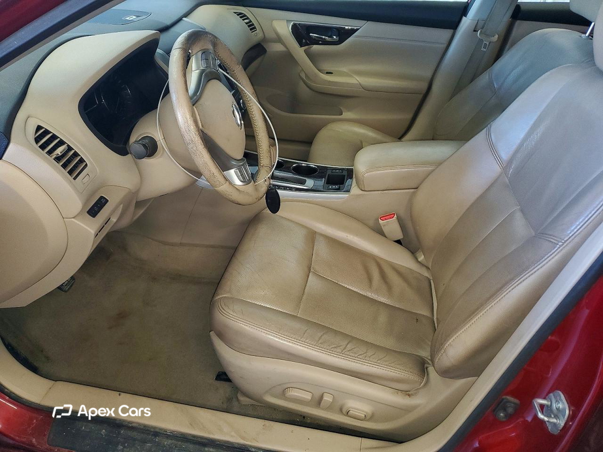 Nissan Altima 2014