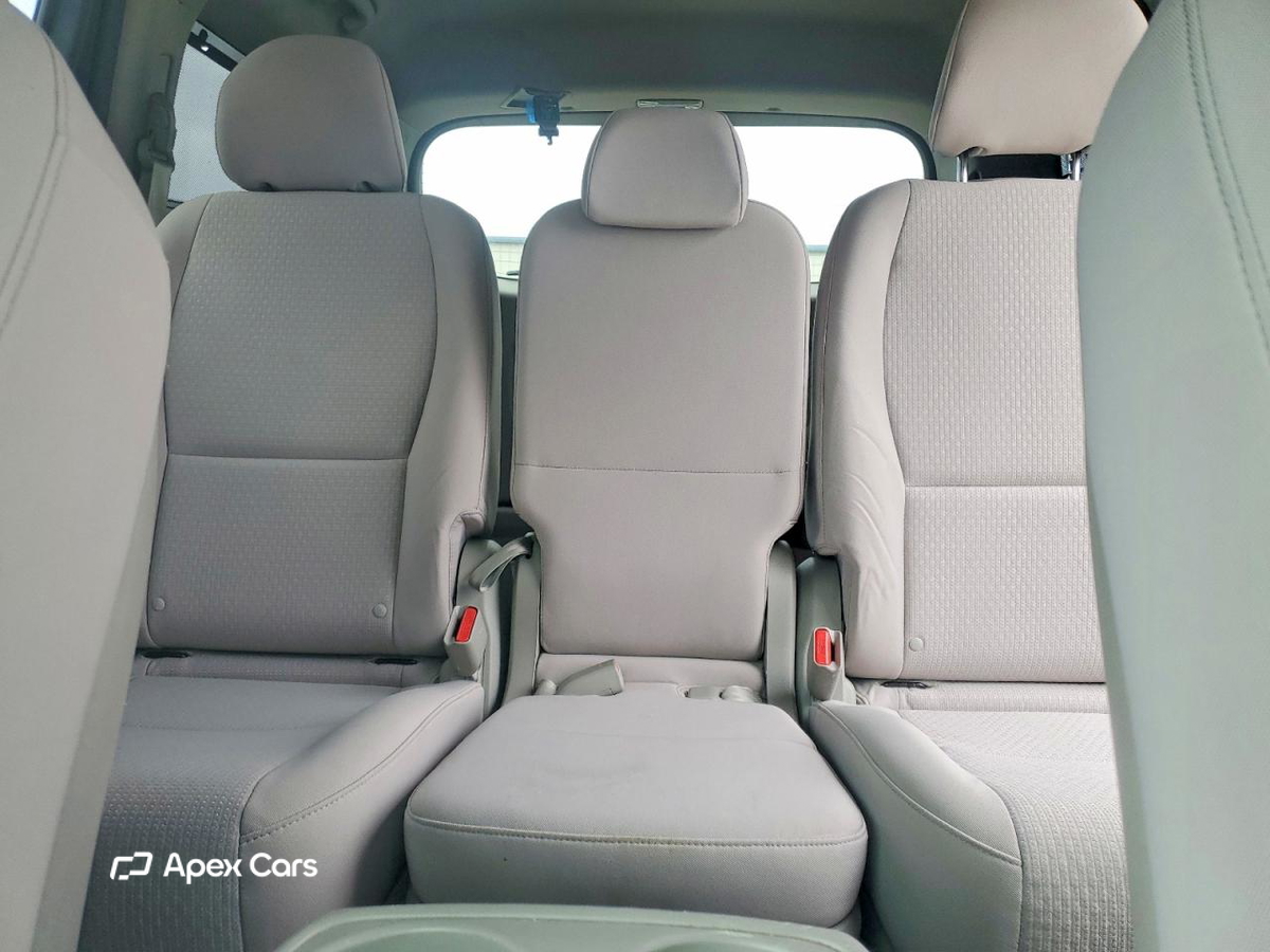 Kia Sedona 2016