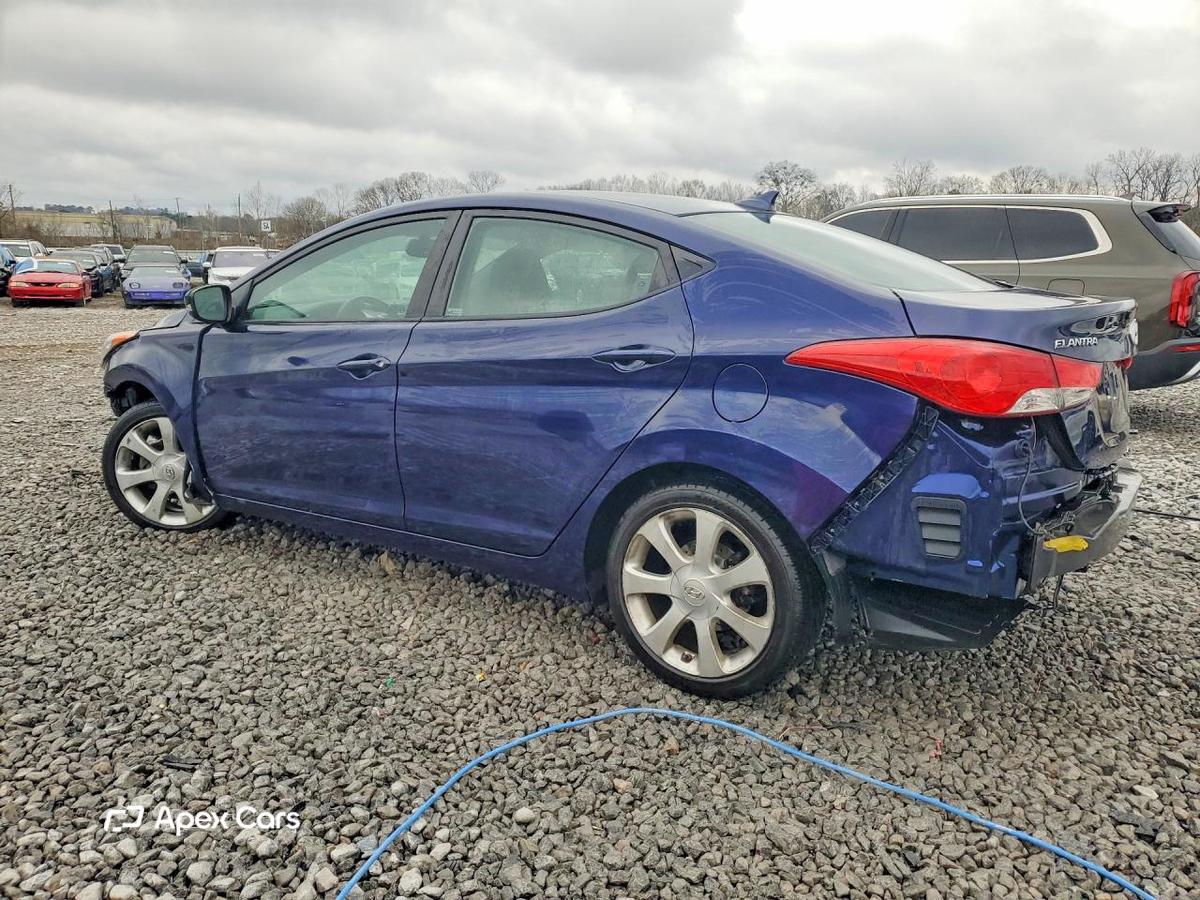 Hyundai Elantra 2013