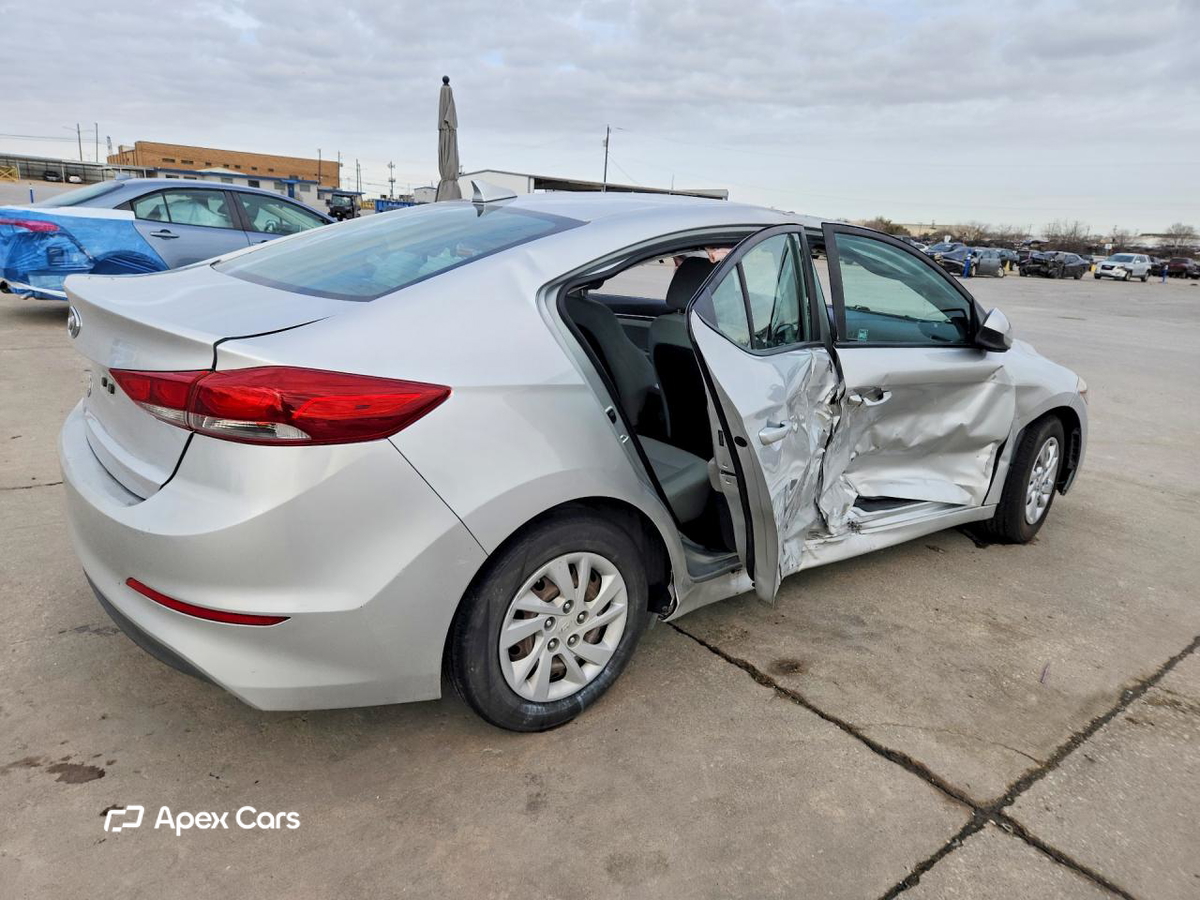 Hyundai Elantra 2017