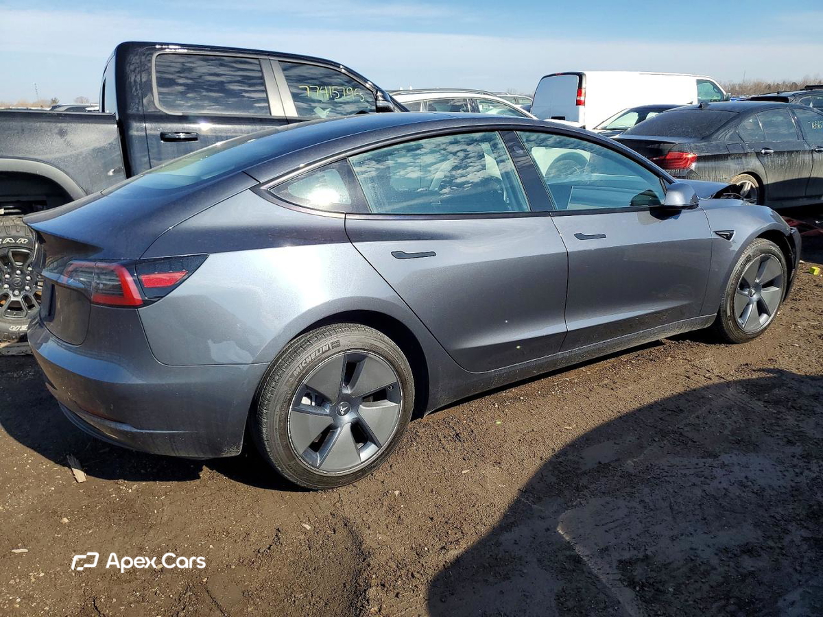 Tesla Model 3 2023