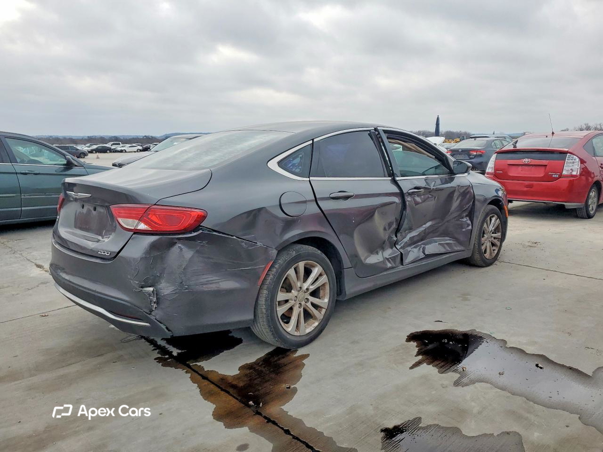 Chrysler 200 2015