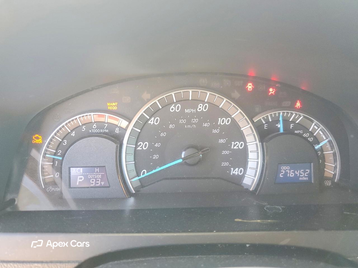 Toyota Camry 2012