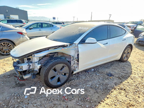 Tesla Model 3 2022 - Image 1 of 13