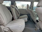 Toyota Sienna 2011