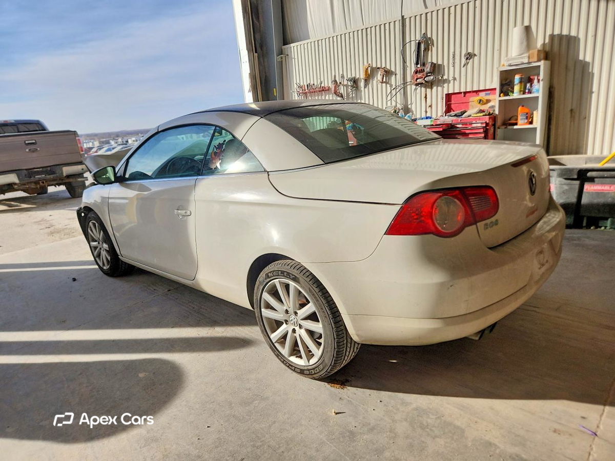 Volkswagen Eos 2011