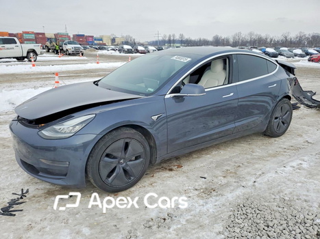 Tesla Model 3 2020 - Image 1 of 13