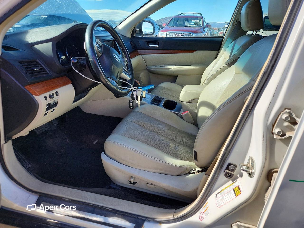 Subaru Outback 2013