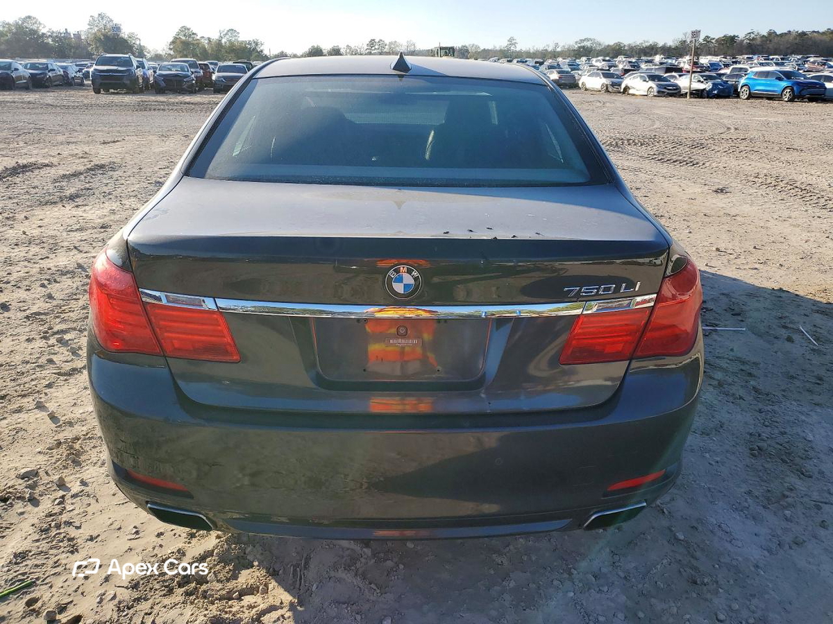 BMW Series 7 2012