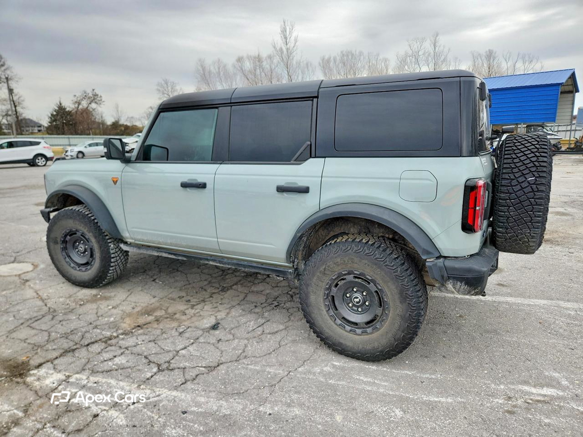 Ford Bronco 2024