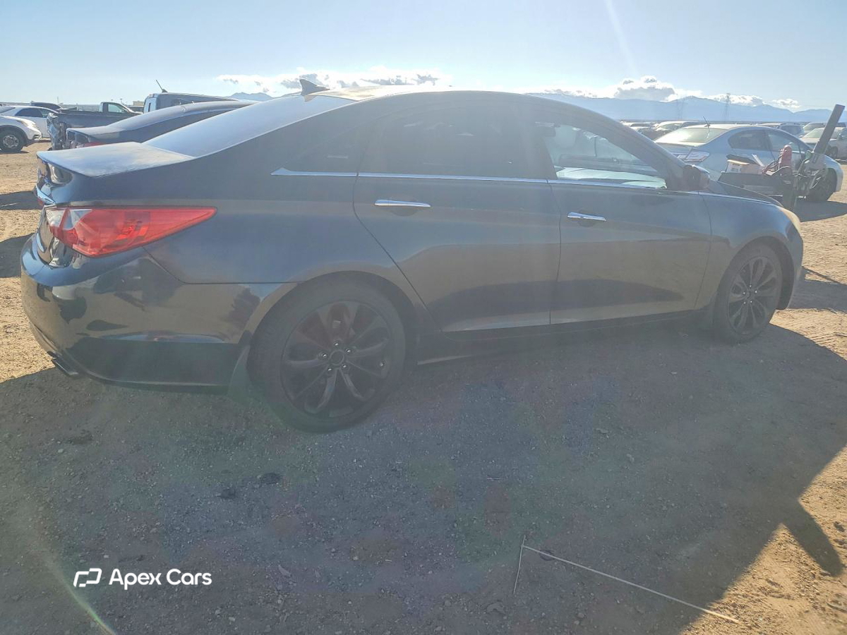 Hyundai Sonata 2011