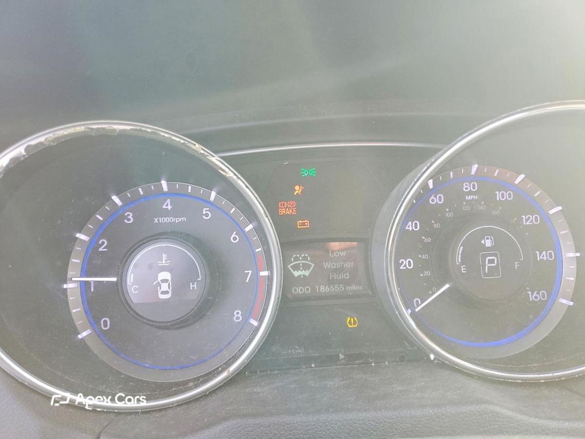 Hyundai Sonata 2011