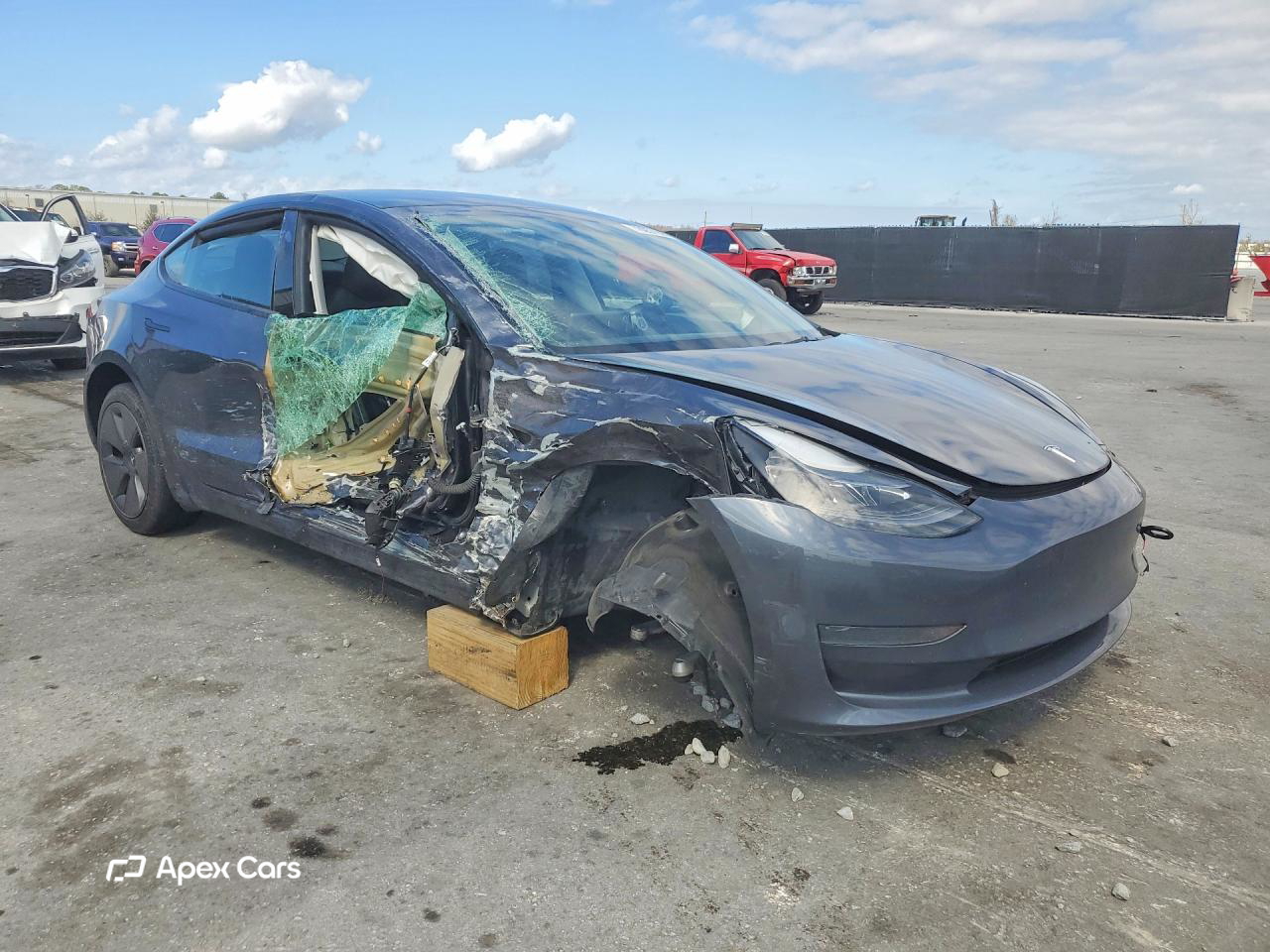 Tesla Model 3 2023