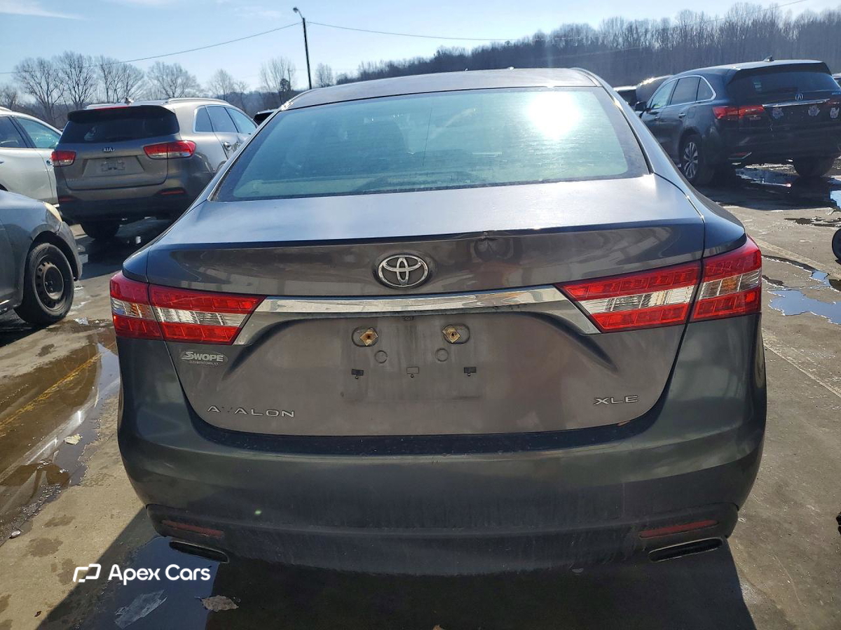 Toyota Avalon 2014