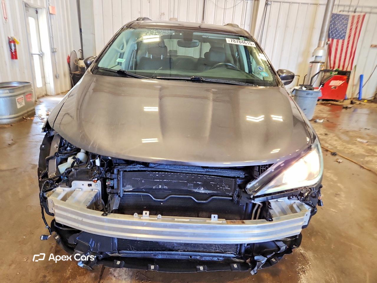 Chrysler Pacifica 2017
