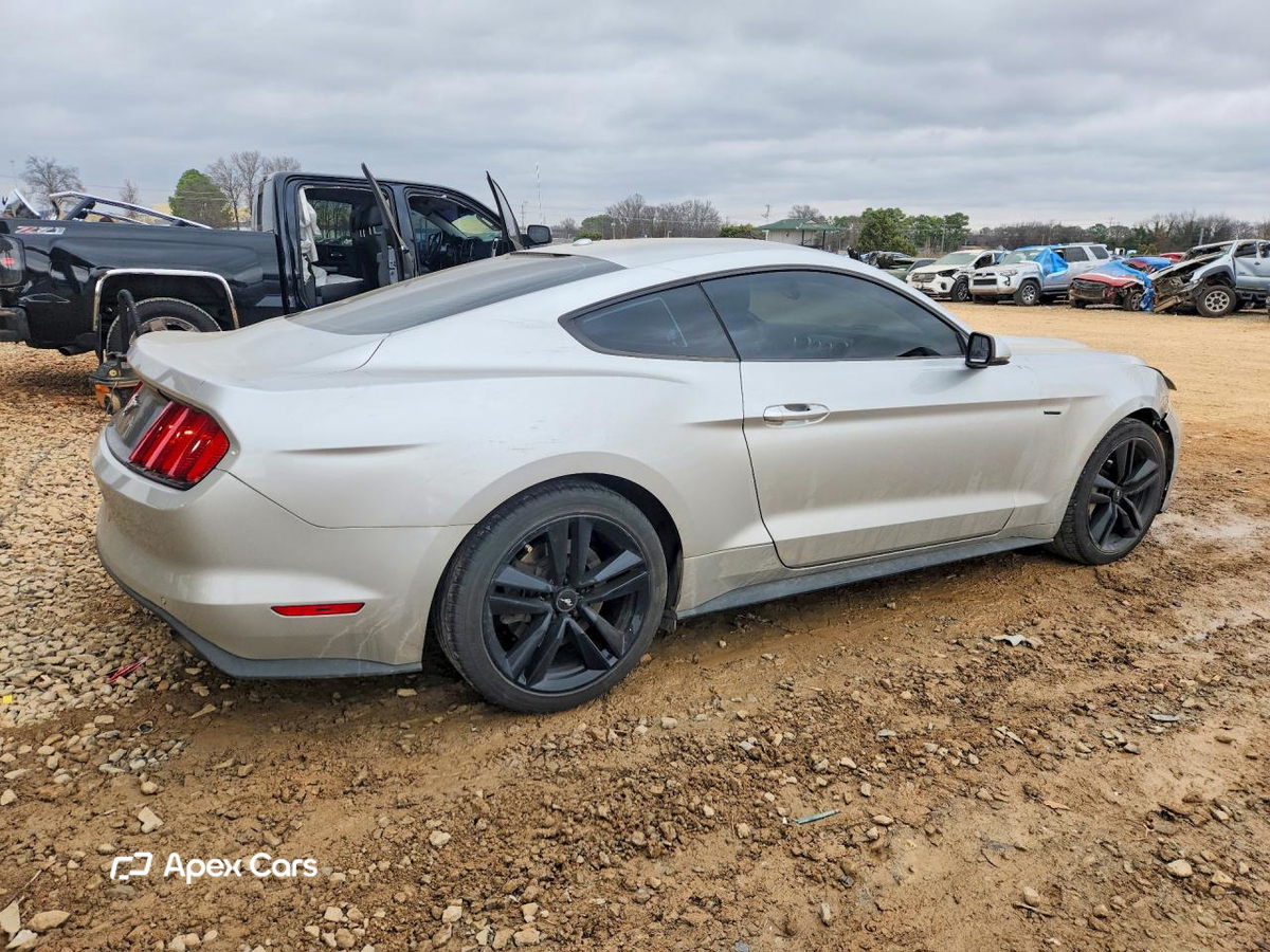 Ford Mustang 2015