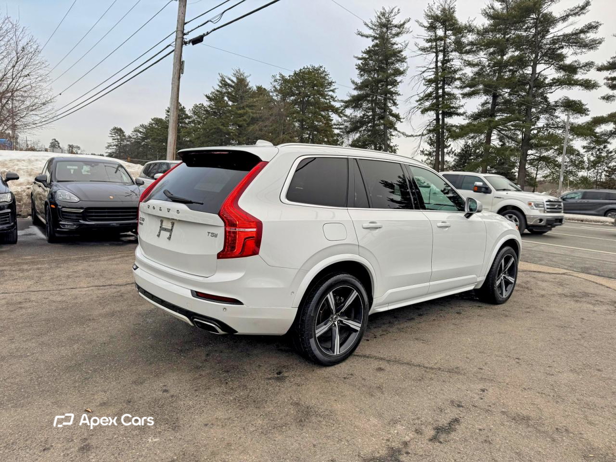 Volvo XC90 2016