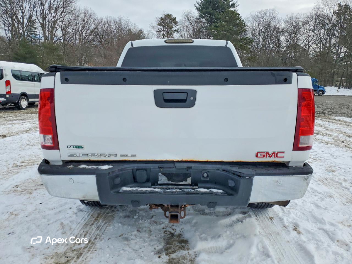 GMC Sierra 2011