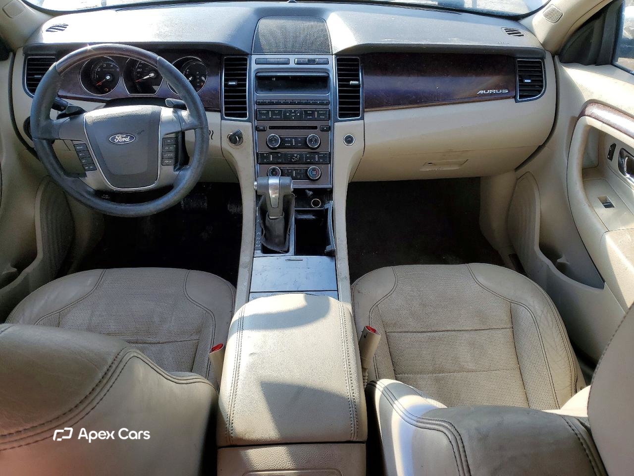 Ford Taurus 2011