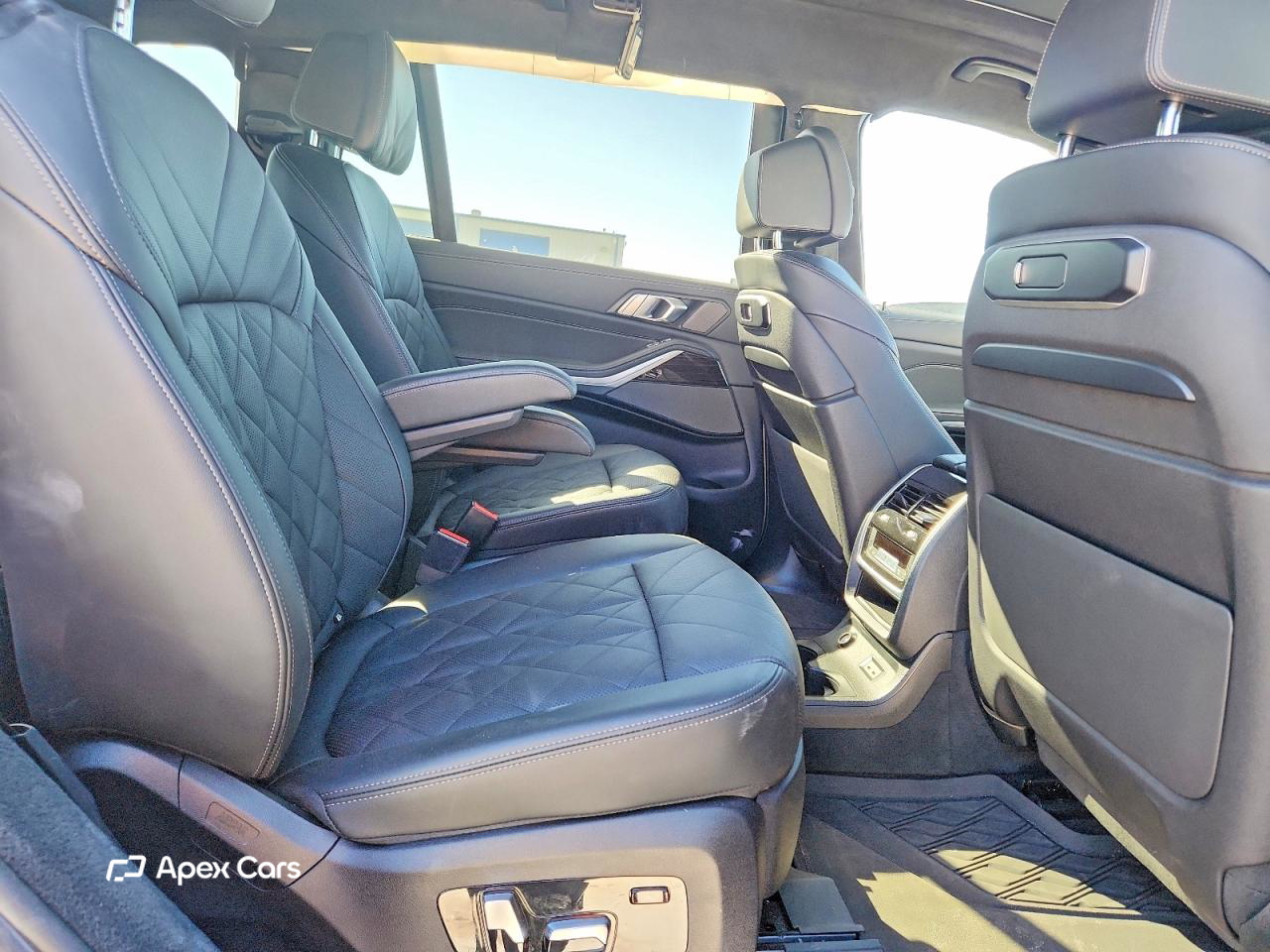 BMW X7 2024