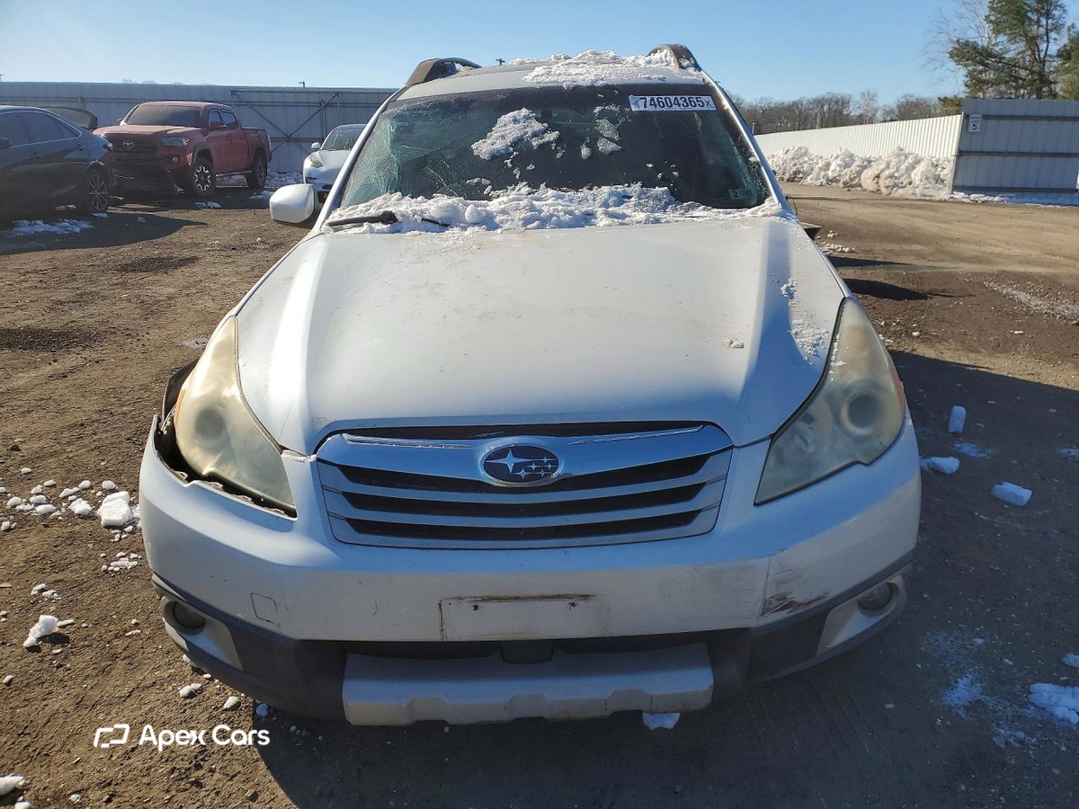 Subaru Outback 2010