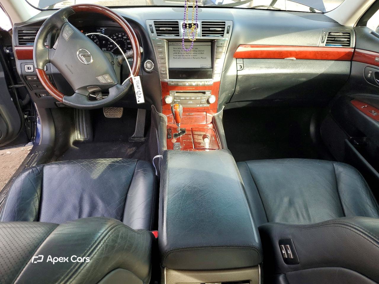 Lexus LS 2011