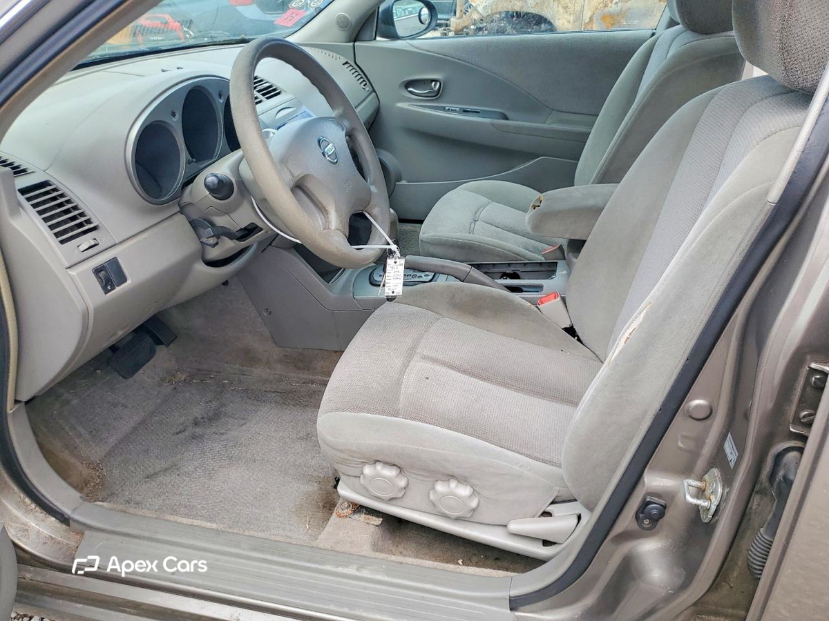 Nissan Altima 2003