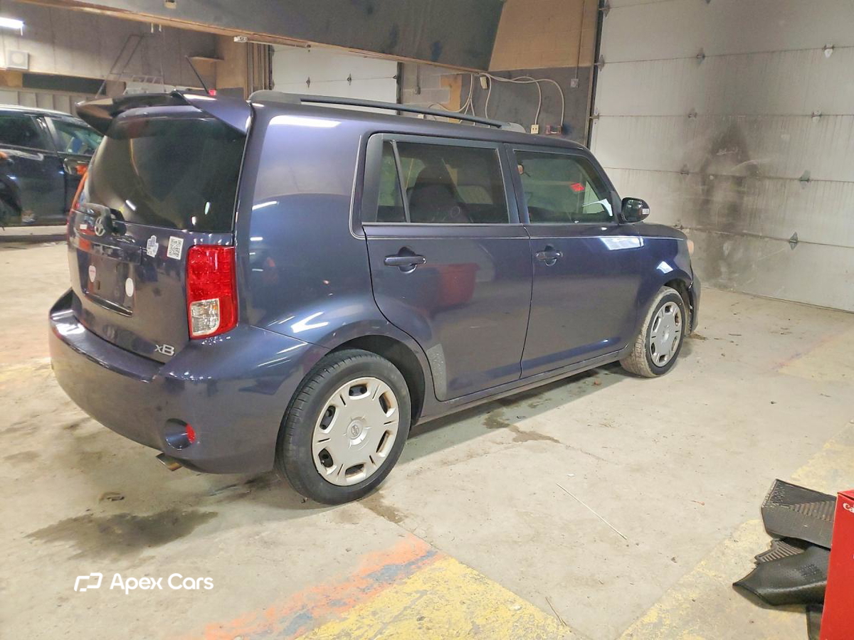 Toyota xB 2011