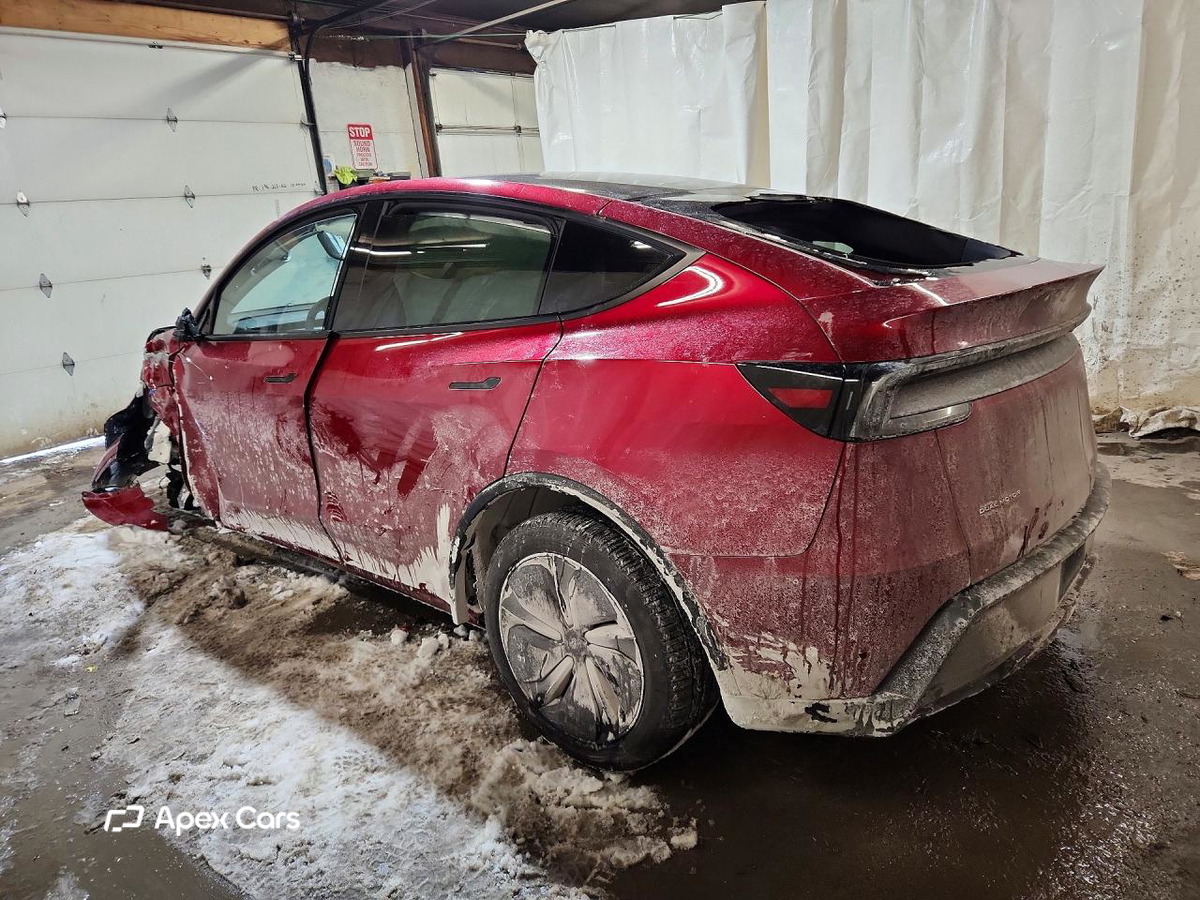 Tesla Model Y 2026