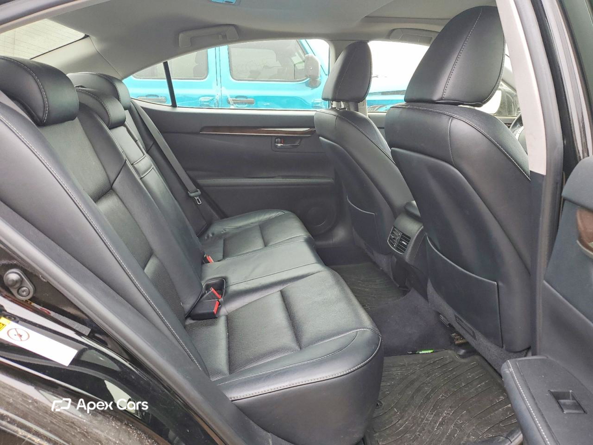 Lexus ES 2013