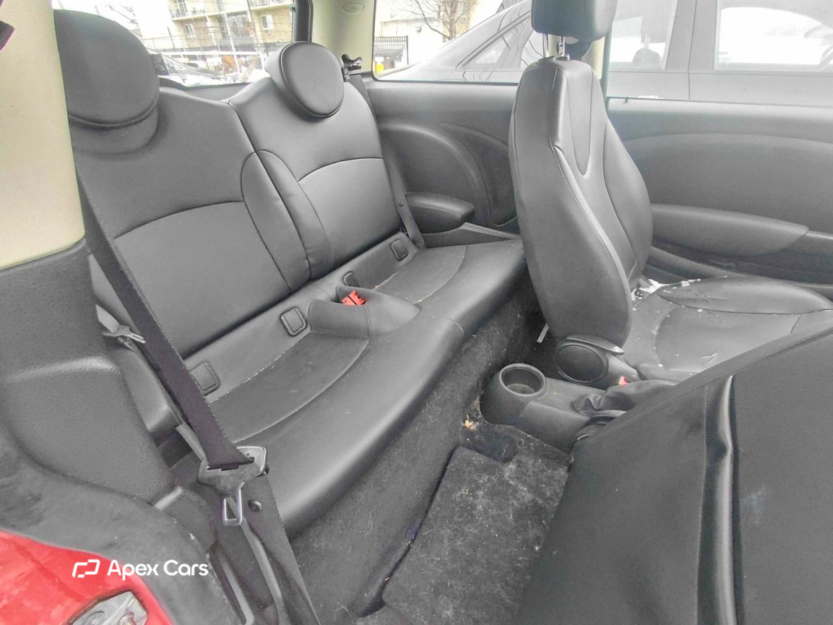MINI Cooper 2013