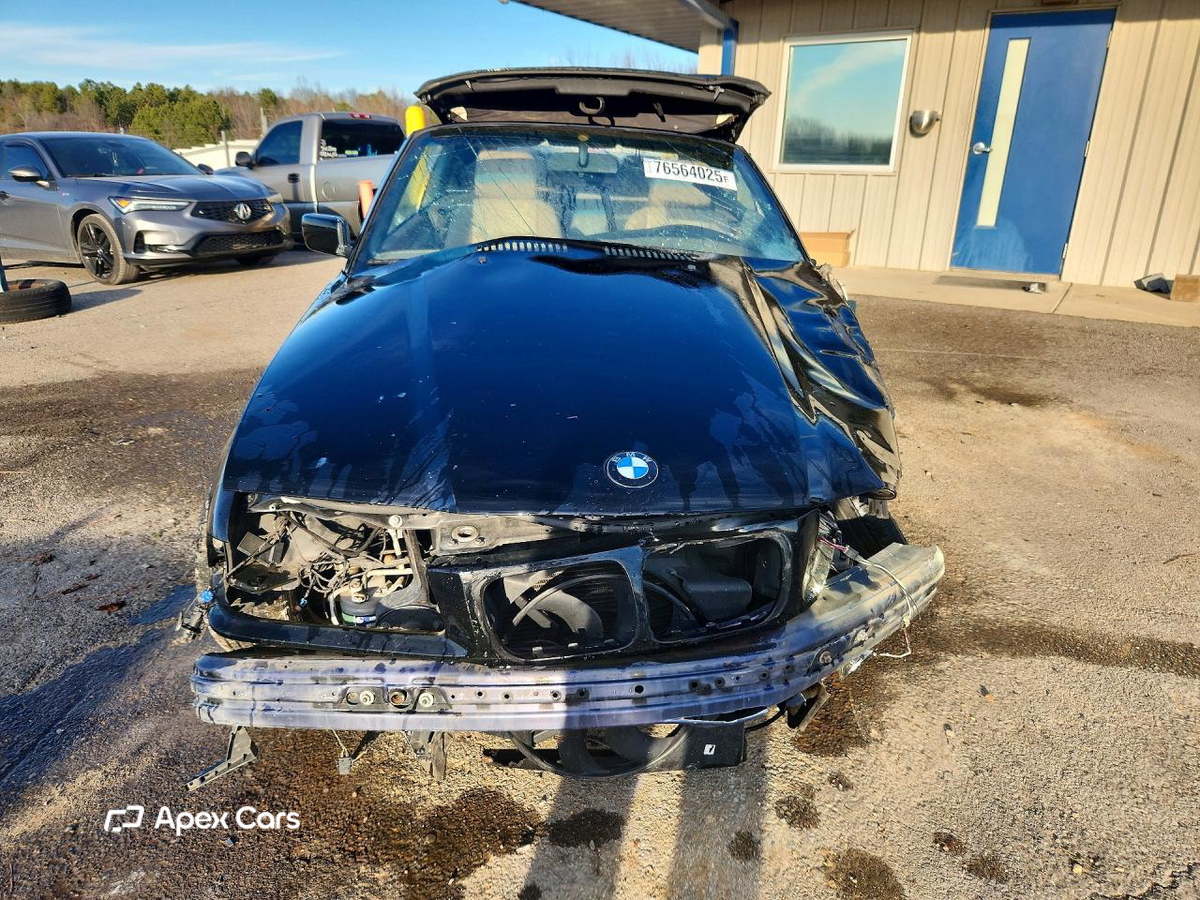 BMW Series 3 1999