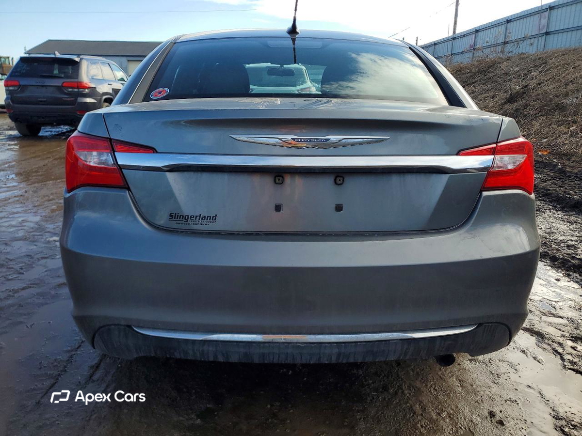 Chrysler 200 2012