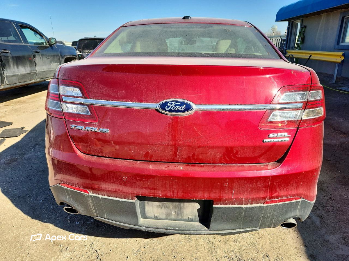 Ford Taurus 2013