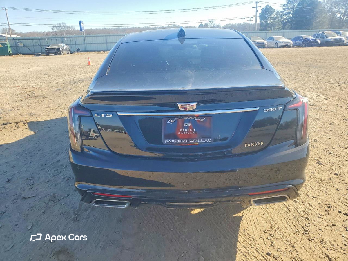 Cadillac CT5 2026